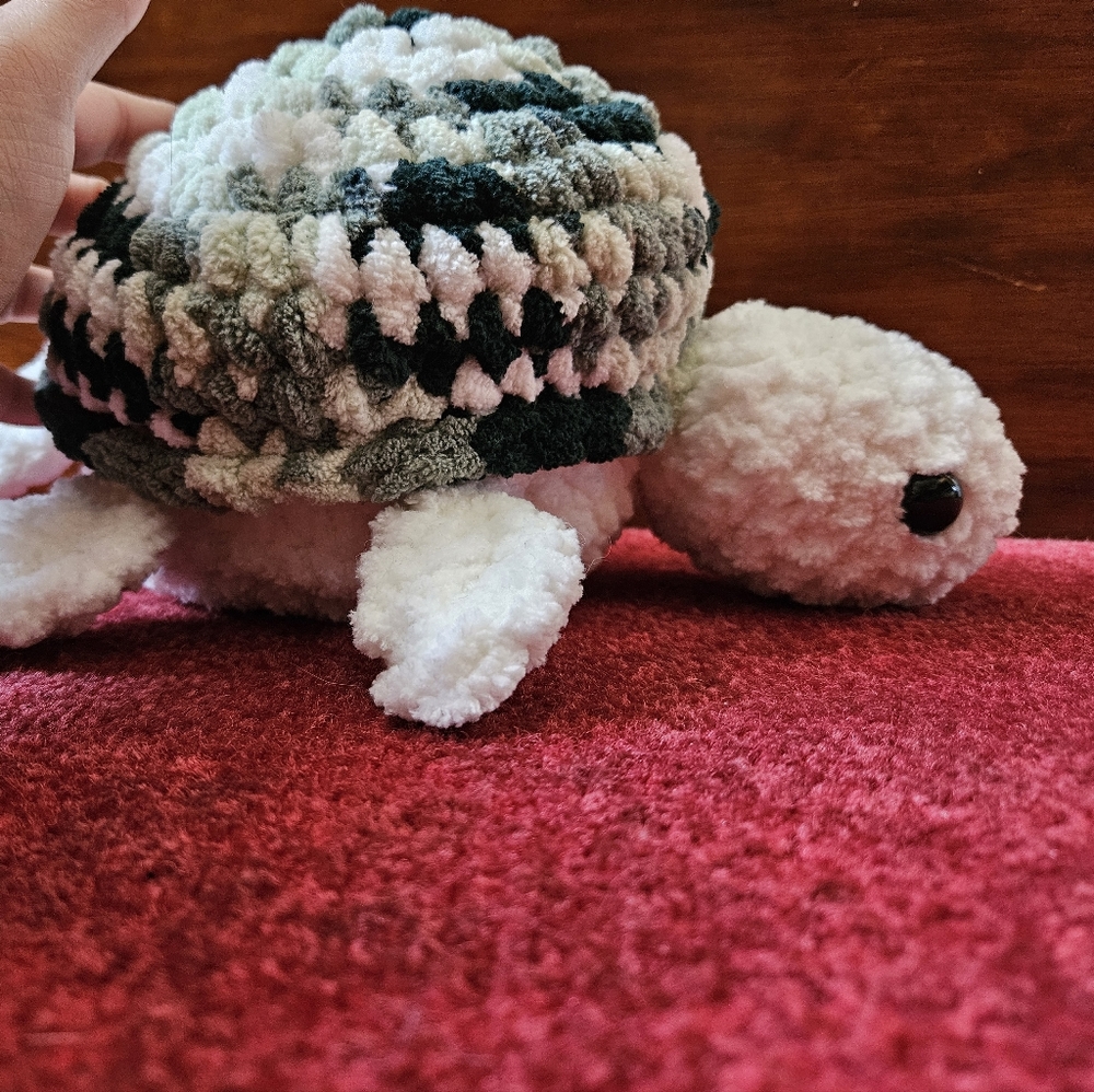 Crochet Chunky Turtle amigurumi doll - Picture 9 of 15